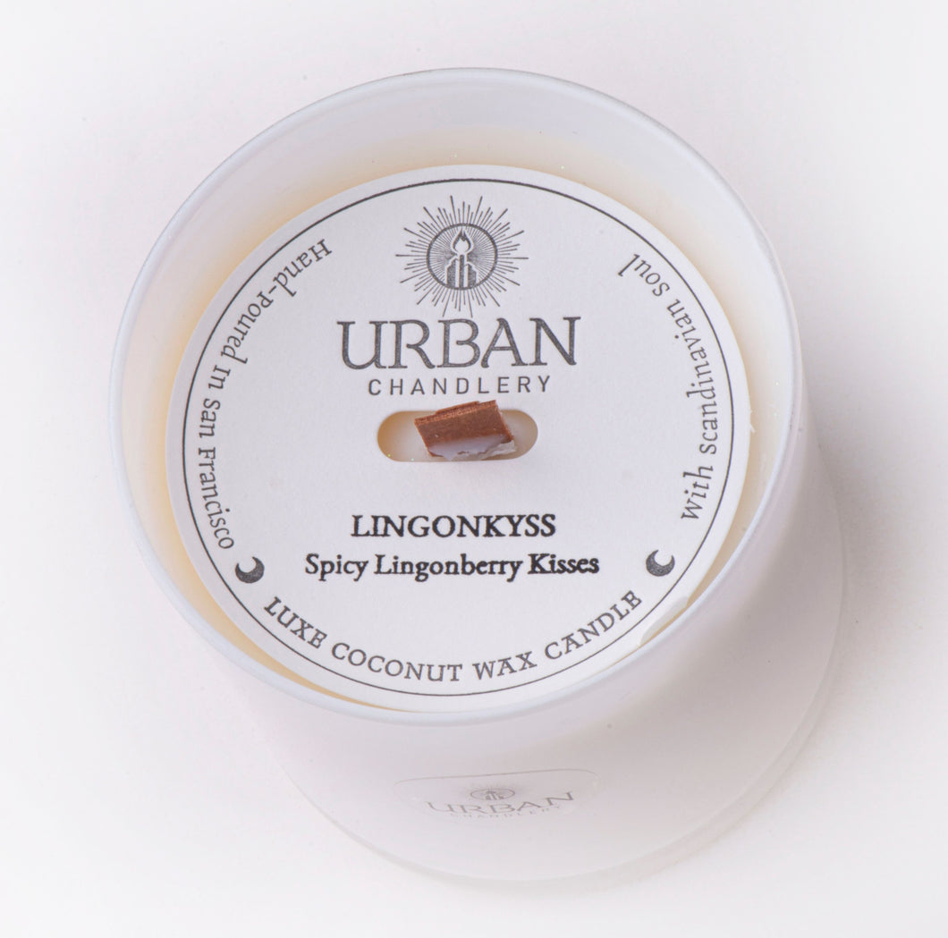 LINGONKYSS - Spicy Lingonberry Kisses Luxe Candle