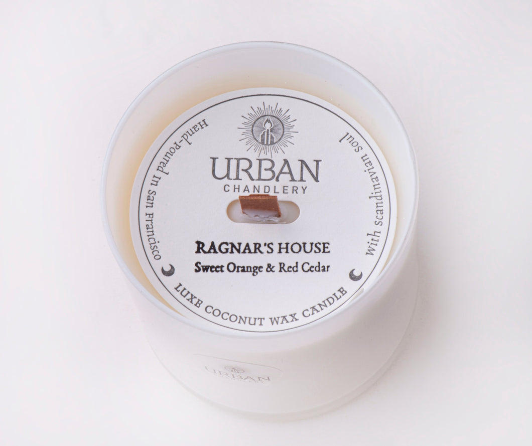 RAGNAR'S HOUSE - Sweet Orange & Red Cedar Luxe Candle